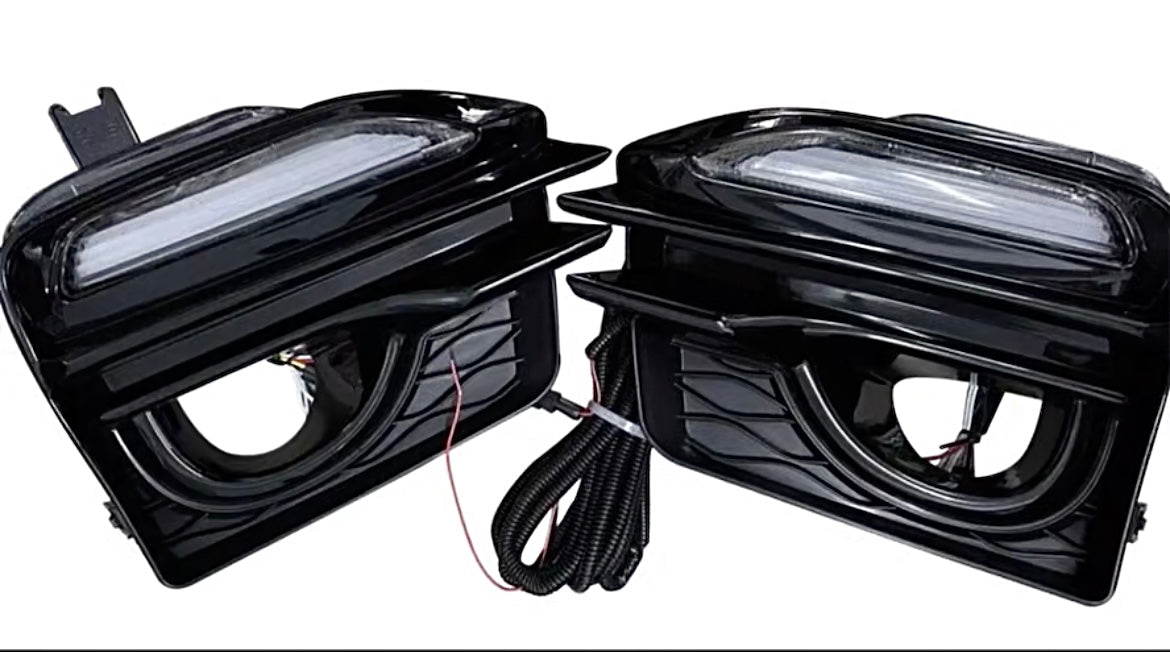 Q50 2014-2019 V2 Front Bumper DRL Turn signals