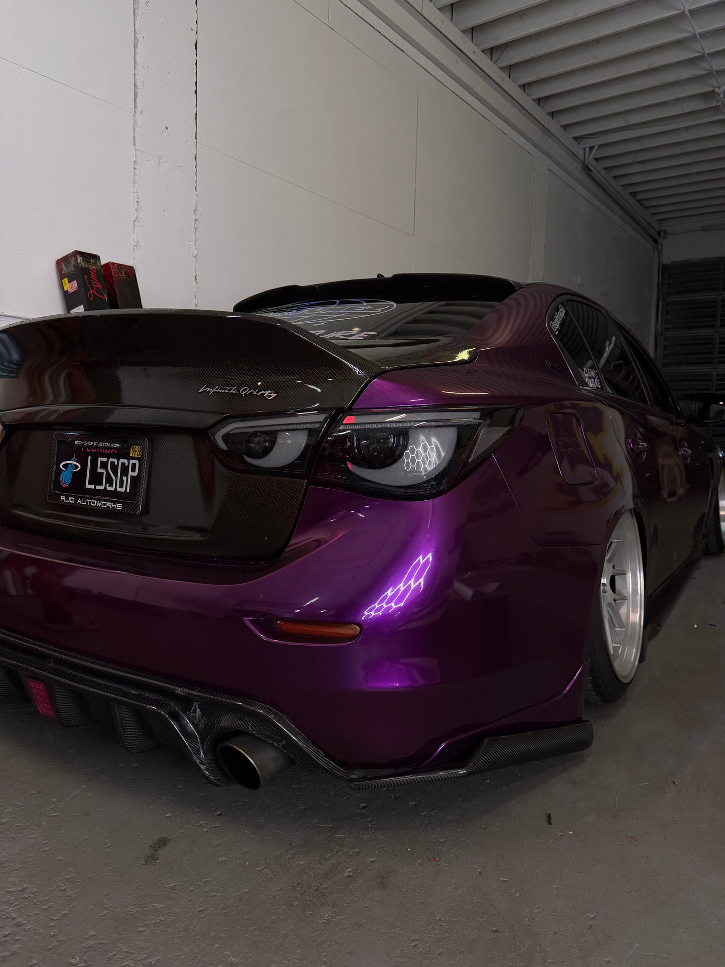 Infiniti Q50 2014-2017 Clear Taillight Assembly